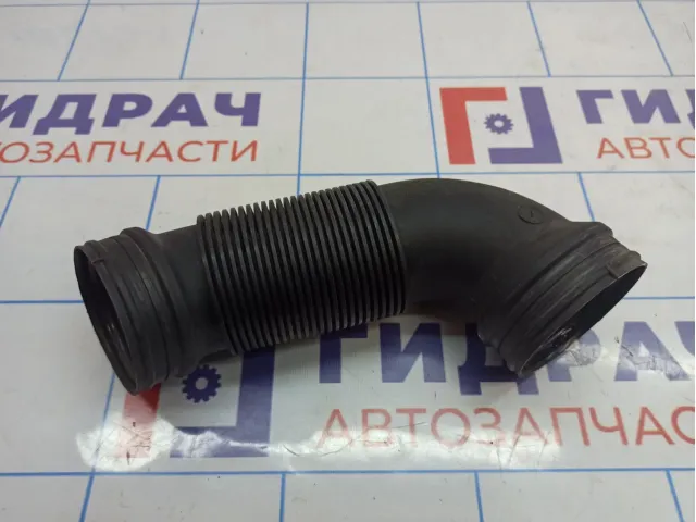 Патрубок воздушного фильтра Volkswagen Tiguan (NF) 5N0129684B