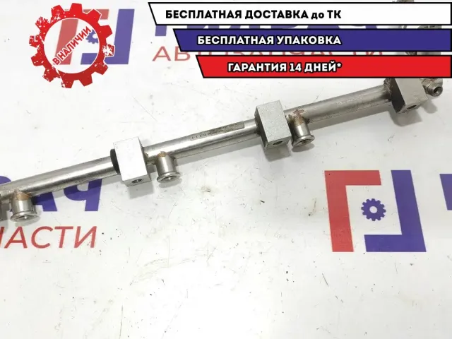 Рейка топливная Volkswagen Touareg 03H133316A.