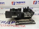 Блок предохранителей Volkswagen Touareg 7L0937548C.