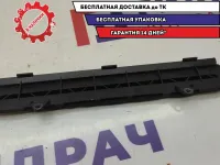 Крышка салонного фильтра Volkswagen Touareg 7H1819913.