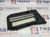 Крышка аккумулятора Volkswagen Touareg (GP) 7L0864643B