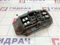 Суппорт тормозной передний правый Volkswagen Touareg (GP) 7L6615124H