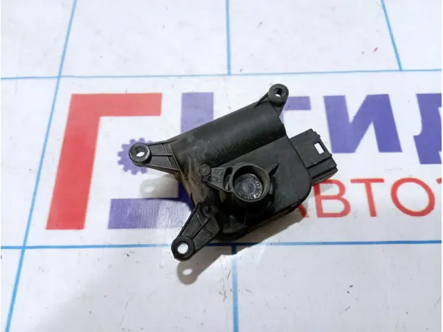 Моторчик заслонки отопителя Volkswagen Touareg (GP) 7L0907511AK