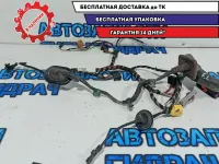 Проводка двери передней левой Volkswagen Tiguan 5N1971120K.