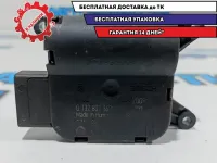 Моторчик заслонки отопителя Volkswagen Tiguan 0132801362.