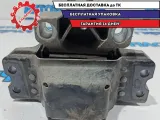 Опора двигателя левая Volkswagen Tiguan 3C0199555.