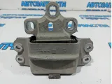 Опора двигателя левая Volkswagen Tiguan 3C0199555.