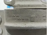 Опора двигателя левая Volkswagen Tiguan 3C0199555.