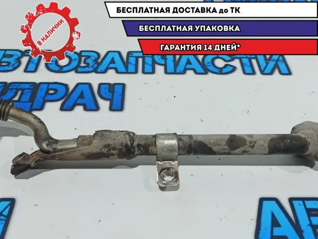 Трубка турбокомпрессора (турбины) Volkswagen Tiguan 03L145736D.