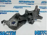 Кронштейн генератора Volkswagen Tiguan 03L903143D.