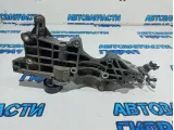 Кронштейн генератора Volkswagen Tiguan 03L903143D.