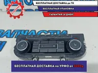 Блок управления климатической установкой Volkswagen Tiguan 5K0907044ES.