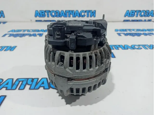 Генератор Volkswagen Tiguan 03C903023A.