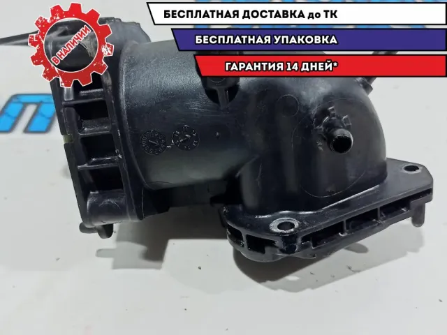 Патрубок воздушного фильтра Volkswagen Tiguan 03C129721D.