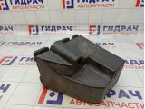 Наполнитель переднего бампера левый Volkswagen Amarok (2H) 2H0807665