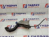 Педаль сцепления Volkswagen Amarok (2H) 2H0721059C