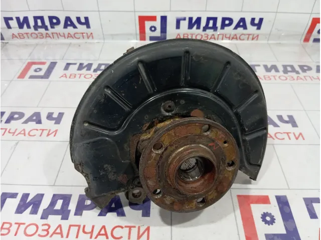 Кулак поворотный передний правый Volkswagen Caddy (2k) 1K0407256AA