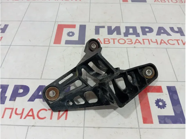 Кронштейн крепления троса КПП Volkswagen Caddy (2k) 1K0711789G