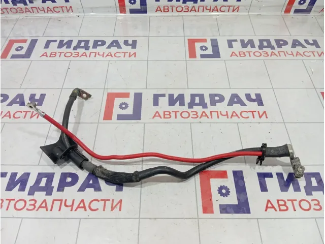 Клемма аккумулятора плюс Volkswagen Caddy (2k) 1K0971228L