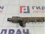 Рейка топливная (рампа) Volkswagen Caddy (2k) 03L130089B