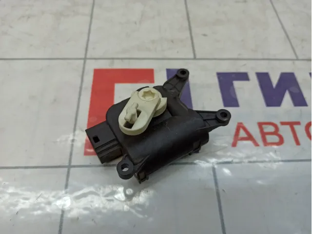 Моторчик заслонки отопителя Volkswagen Caddy (2k) 1K1907511C