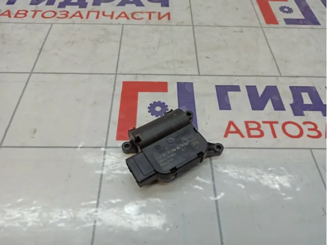 Моторчик заслонки отопителя Volkswagen Caddy (2k) 1K0907511J