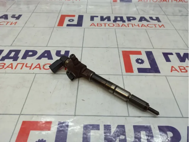 Форсунка дизельная электрическая Volkswagen Caddy (2k) 03L130277B