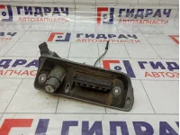 Ручка открывания багажника Volkswagen Caddy (2k) 2K0827565H