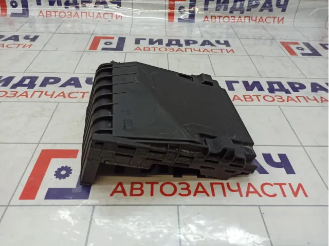 Крышка блока предохранителей Volkswagen Caddy (2k) 1K0937132F