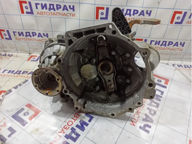МКПП Volkswagen Caddy (2k)