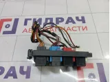 Блок реле Volkswagen Golf (Mk6) 1K1937503A