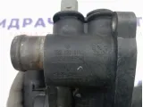 Корпус термостата Volkswagen Golf (Mk6) 032121111BM