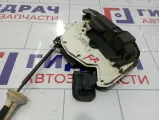 Замок двери передней правой Volkswagen Golf (Mk6) 5K1837016D