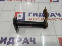 Кронштейн защиты картера левый Volkswagen Golf (Mk6) 5K0825921