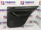 Обшивка двери задней правой Volkswagen Golf (Mk4) 1J6867212ADHRP