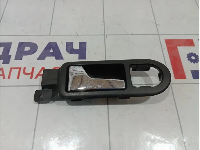 Ручка двери передней внутренняя левая Volkswagen Golf (Mk4) 3B1837113LB41