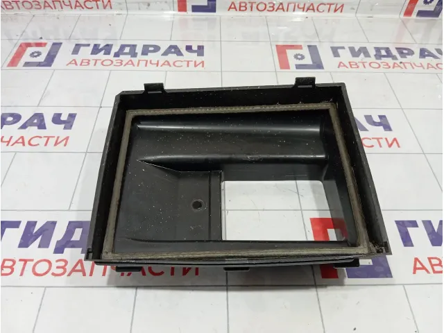 Корпус воздушного фильтра Volkswagen Golf (Mk4) 1J1819640B