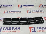 Решетка в бампер центральная Volkswagen Golf (Mk4) 1J0853677D