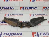 Кронштейн глушителя Volkswagen Golf (Mk4) 1J0802117B
