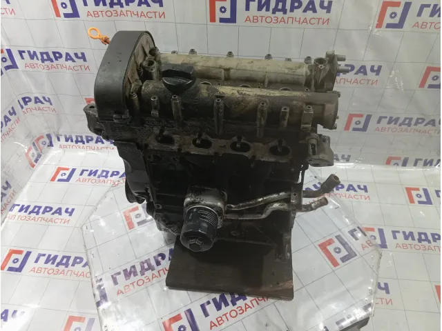 Двигатель Volkswagen Golf (Mk4) 036100098FX