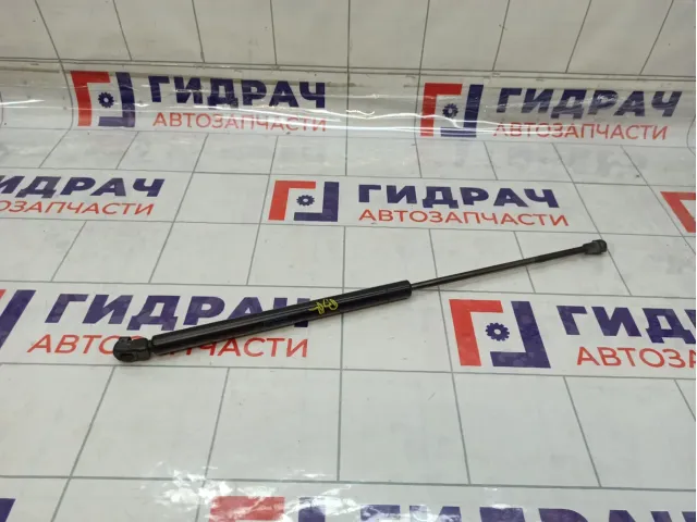 Амортизатор двери багажника Volkswagen Golf (Mk4) 1J6827550E