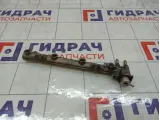Рейка топливная (рампа) Volkswagen Golf (Mk4) 036133320B