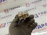 Кнопка аварийной сигнализации Volkswagen Golf (Mk4) 1J0953235J01C