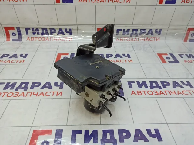 Блок ABS Volkswagen Golf (Mk4) 1C0907379