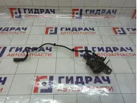 Замок капота Volkswagen Golf (Mk4) 1J0823509E