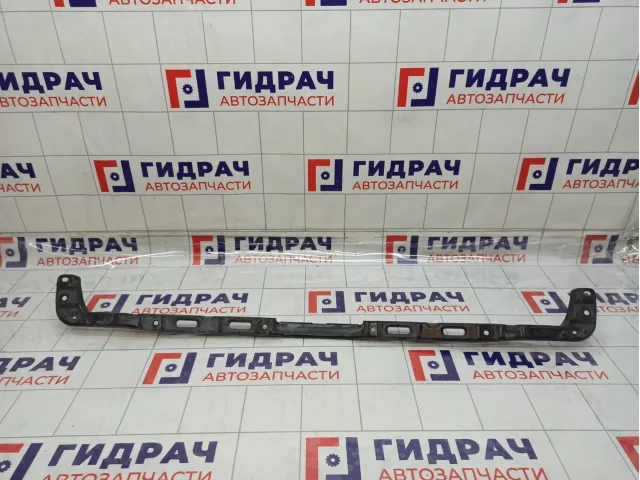 Направляющая заднего бампера Volkswagen Golf (Mk4) 1J6807861B