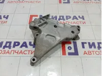 Кронштейн двигателя Volkswagen Golf 03G199207E