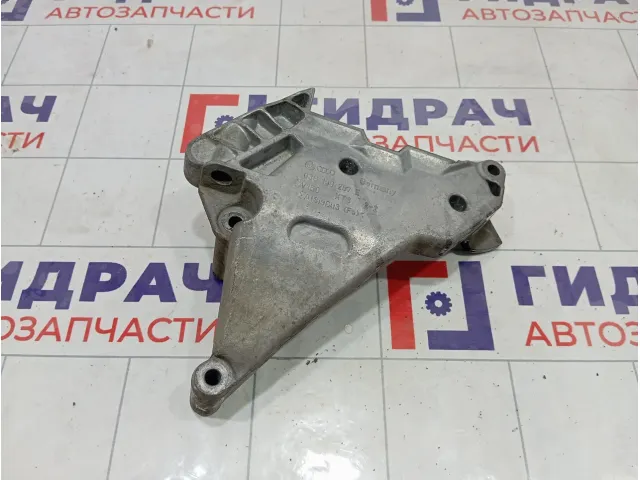 Кронштейн двигателя Volkswagen Golf 03G199207E