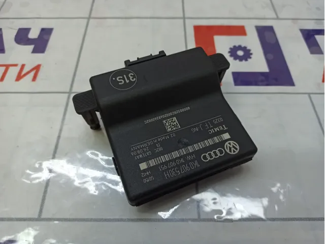 Блок электронный Volkswagen Golf 1K0907530H