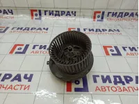 Моторчик отопителя (печки) Volkswagen Golf 1K1819015